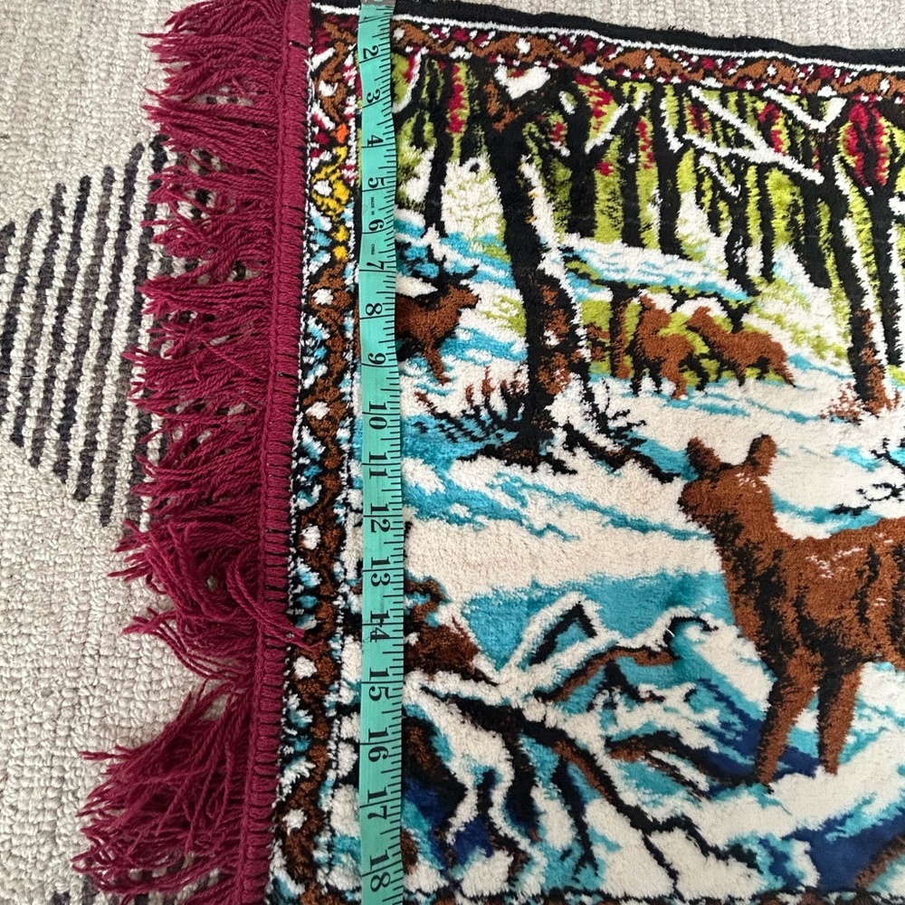 Vintage Velvet Tapestry -Winter Deer/Elk Scene - Picture 6 of 7